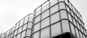 Склад IBC контейнеров
